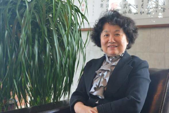 һ��Ů��ҵ�ҵ��ִ�ũҵ֮�Ρ��������˻ᶭ�³���־��